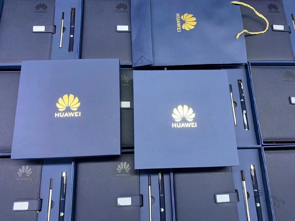 如何用最簡(jiǎn)單的方式進(jìn)行筆記本定做的頁面排版設(shè)計(jì)？